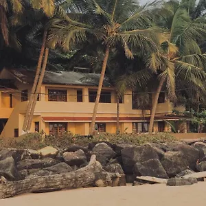 Guest house Kizhunna Rock House, Kannur